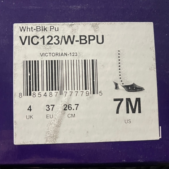 Elegant Black and White Women's Boots - Picture 3 of 3